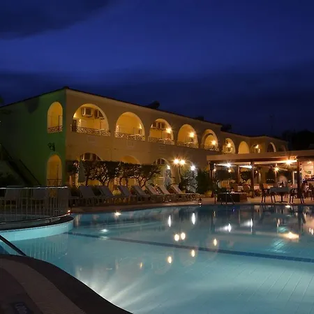 Aparthotel Konstantina Kávos