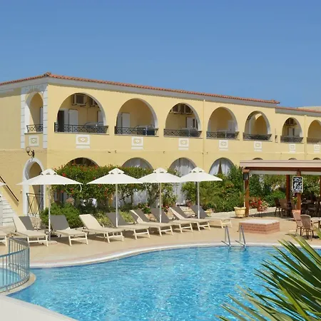 Konstantina Aparthotel 3*
